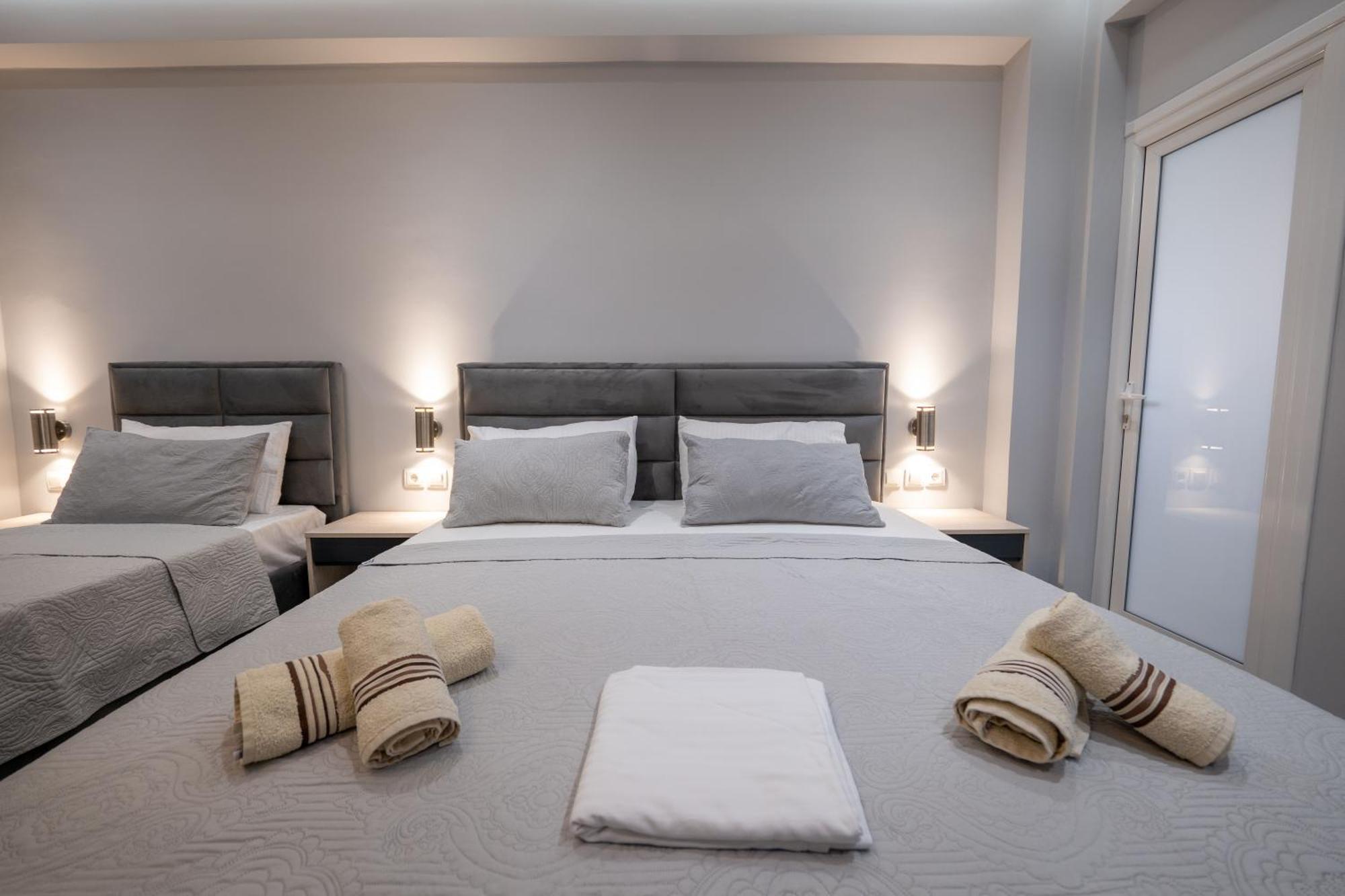 Hotel Porti Sarandë Eksteriør billede